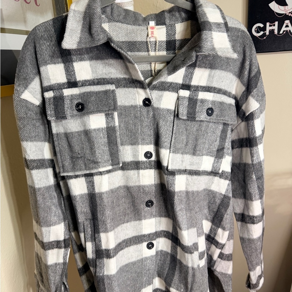 Gray and‎ White Plaid fleece Button-Up Shirt